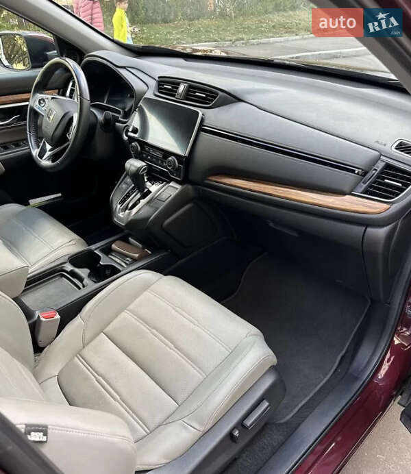 Внедорожник / Кроссовер Honda CR-V 2019 в Черновцах
