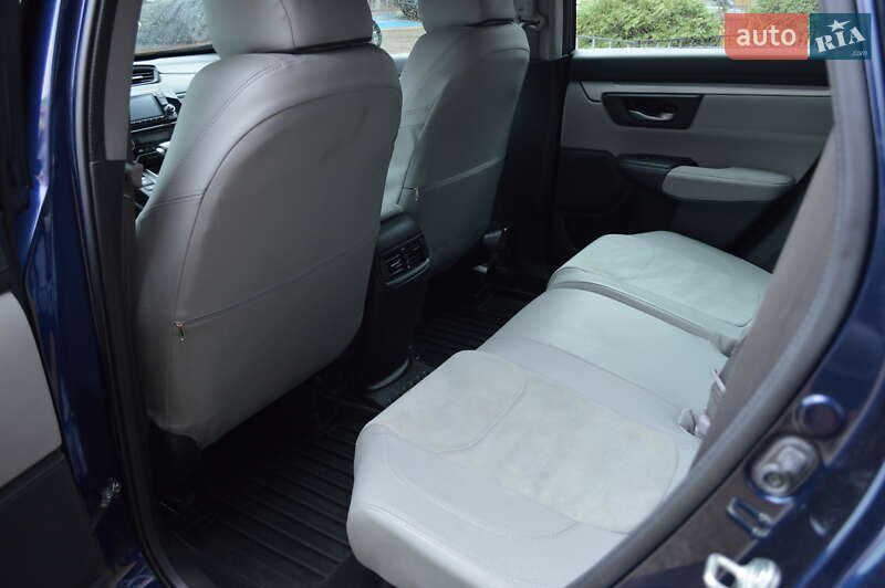 Внедорожник / Кроссовер Honda CR-V 2019 в Львове