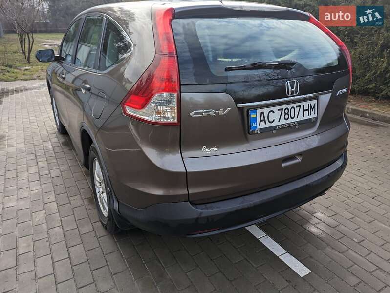 Внедорожник / Кроссовер Honda CR-V 2014 в Луцке
