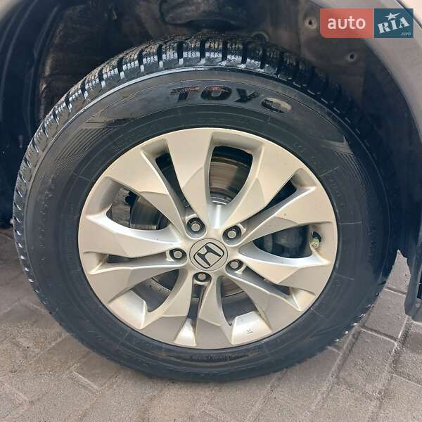 Позашляховик / Кросовер Honda CR-V 2013 в Тернополі