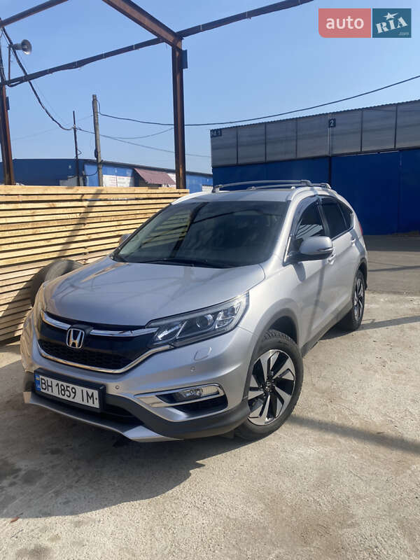 Внедорожник / Кроссовер Honda CR-V 2015 в Одессе