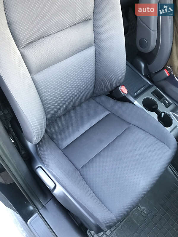 Внедорожник / Кроссовер Honda CR-V 2008 в Сколе