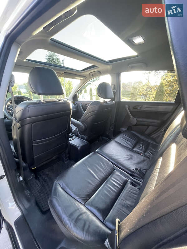 Позашляховик / Кросовер Honda CR-V 2008 в Чернівцях
