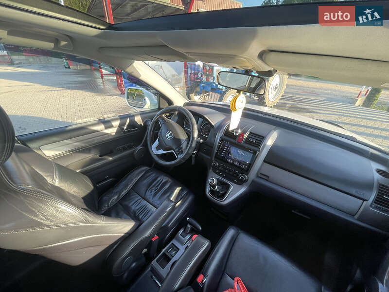 Позашляховик / Кросовер Honda CR-V 2008 в Чернівцях