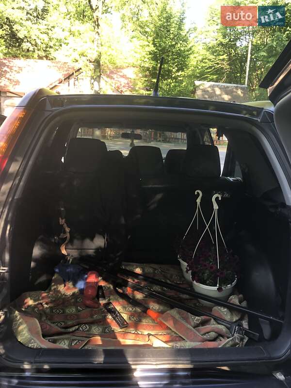 Позашляховик / Кросовер Honda CR-V 2004 в Трускавці
