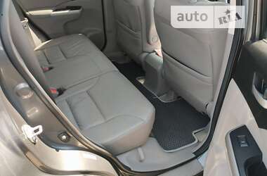 Внедорожник / Кроссовер Honda CR-V 2013 в Гайсине