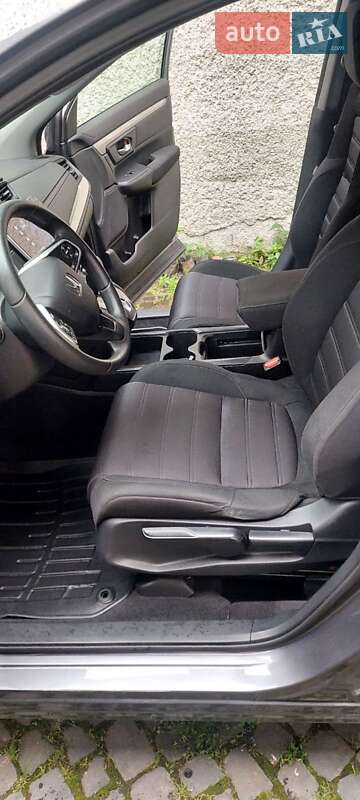 Внедорожник / Кроссовер Honda CR-V 2019 в Ужгороде