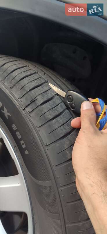 Внедорожник / Кроссовер Honda CR-V 2008 в Ровно