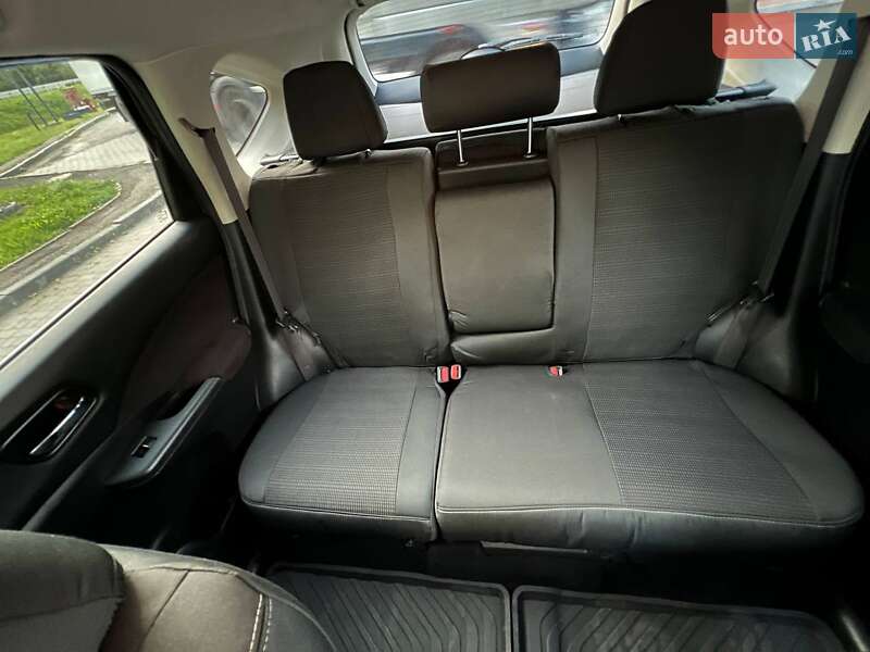Внедорожник / Кроссовер Honda CR-V 2013 в Самборе