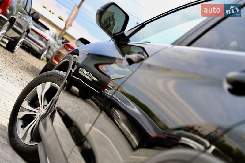 Внедорожник / Кроссовер Honda CR-V 2014 в Дрогобыче