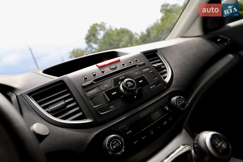 Внедорожник / Кроссовер Honda CR-V 2014 в Дрогобыче
