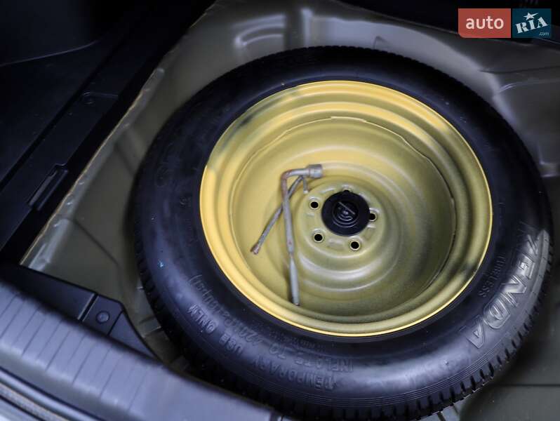 Внедорожник / Кроссовер Honda CR-V 2014 в Дрогобыче