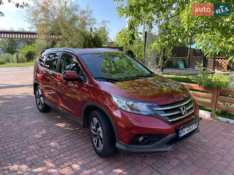 Внедорожник / Кроссовер Honda CR-V 2013 в Гоще