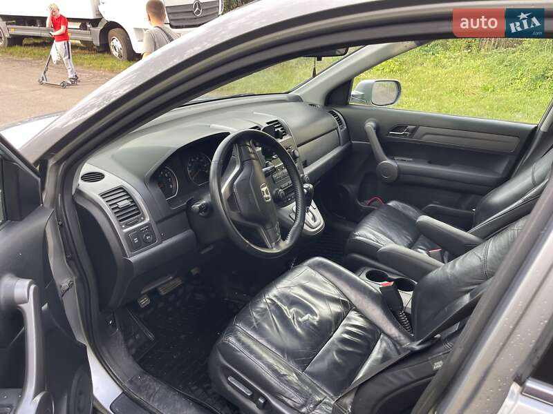 Внедорожник / Кроссовер Honda CR-V 2008 в Стрые