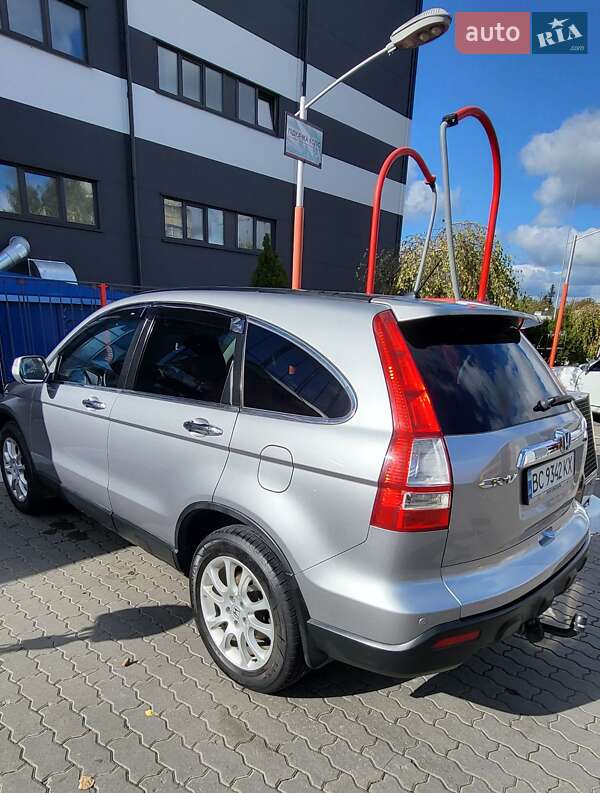 Внедорожник / Кроссовер Honda CR-V 2007 в Львове