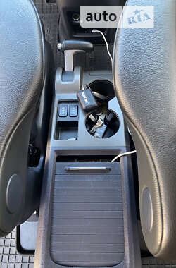 Внедорожник / Кроссовер Honda CR-V 2010 в 