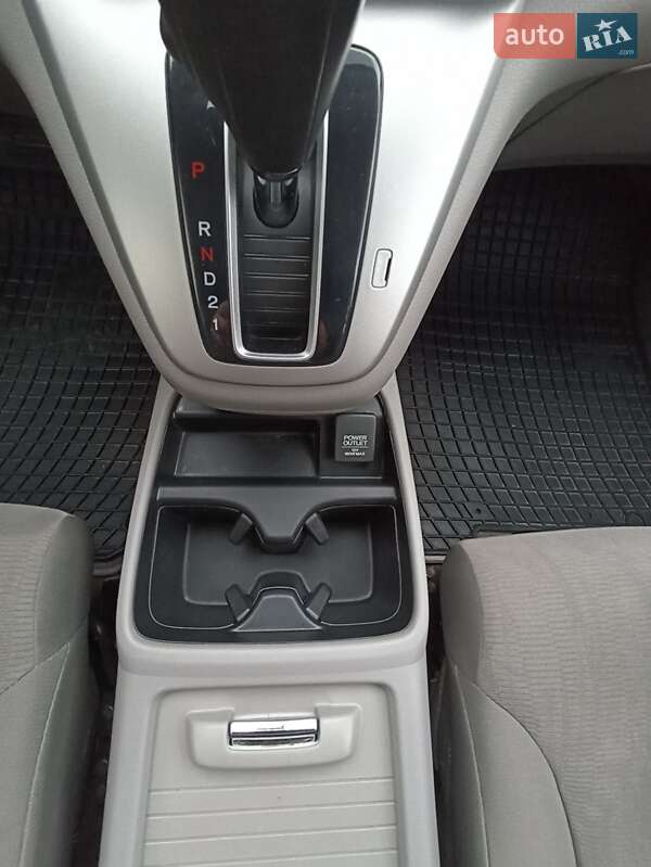 Внедорожник / Кроссовер Honda CR-V 2014 в Коростене