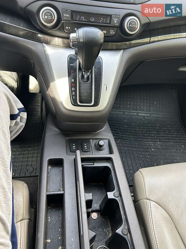Внедорожник / Кроссовер Honda CR-V 2013 в Киеве