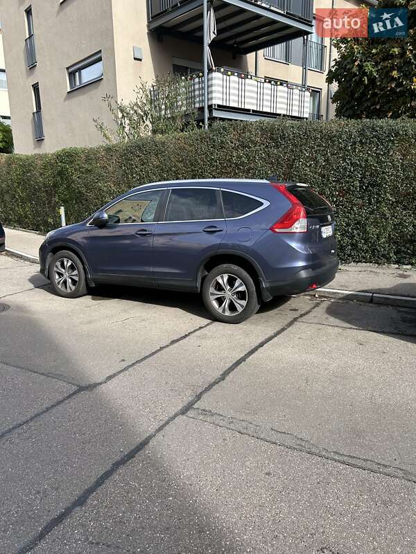 Внедорожник / Кроссовер Honda CR-V 2013 в Киеве