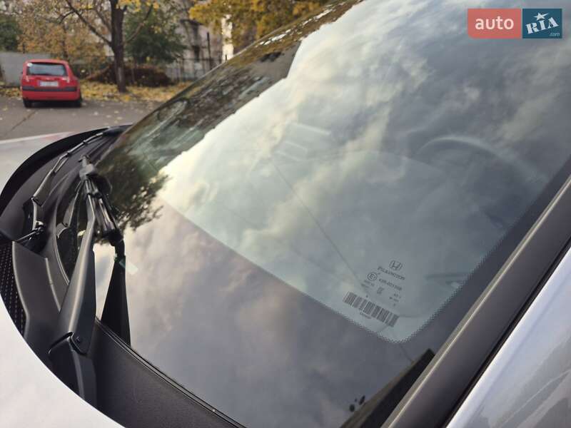 Внедорожник / Кроссовер Honda CR-V 2023 в Киеве
