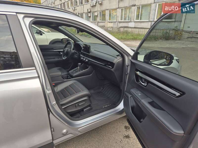 Внедорожник / Кроссовер Honda CR-V 2023 в Киеве