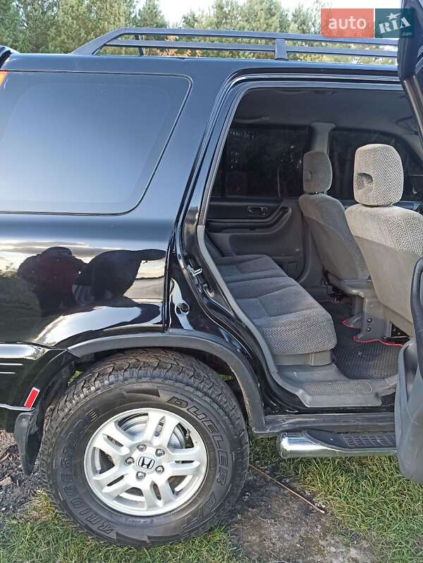 Позашляховик / Кросовер Honda CR-V 1998 в Демидівці