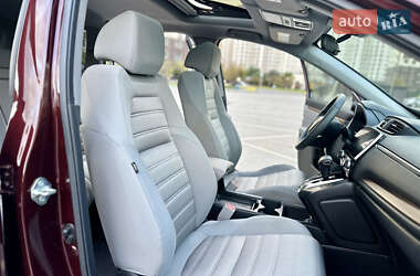 Внедорожник / Кроссовер Honda CR-V 2018 в 