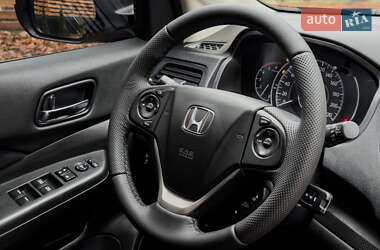 Внедорожник / Кроссовер Honda CR-V 2014 в Хмельницком