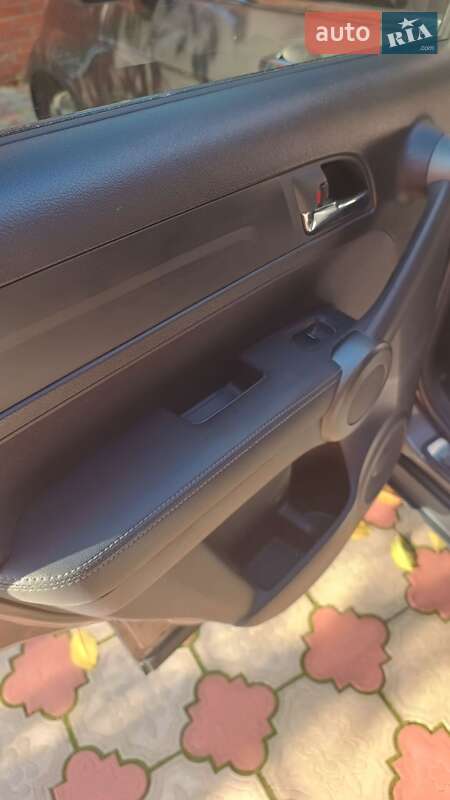 Внедорожник / Кроссовер Honda CR-V 2012 в Полтаве