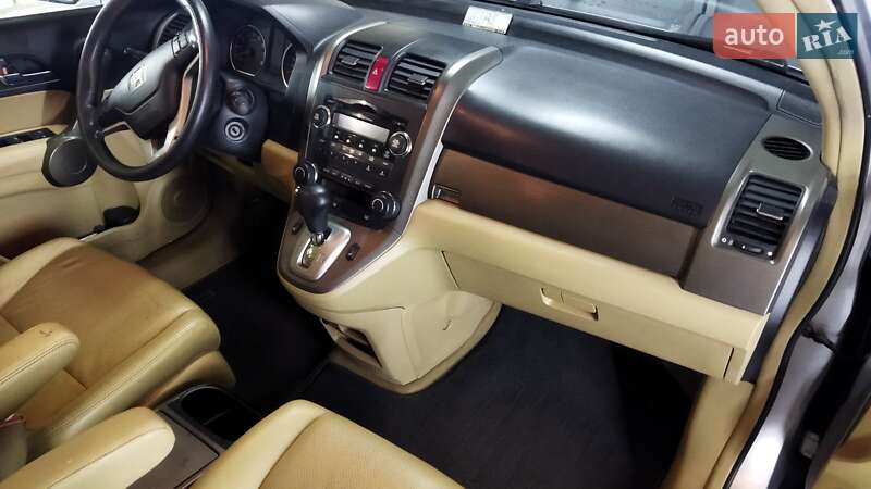 Внедорожник / Кроссовер Honda CR-V 2008 в Киеве