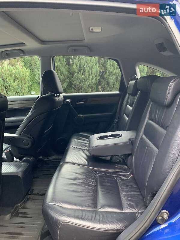 Внедорожник / Кроссовер Honda CR-V 2011 в Новом Калинове