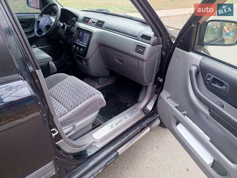 Внедорожник / Кроссовер Honda CR-V 1999 в Киеве