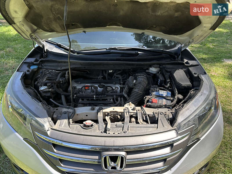 Внедорожник / Кроссовер Honda CR-V 2014 в Ахтырке