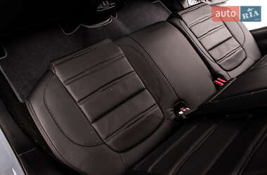 Позашляховик / Кросовер Honda CR-V 2022 в 