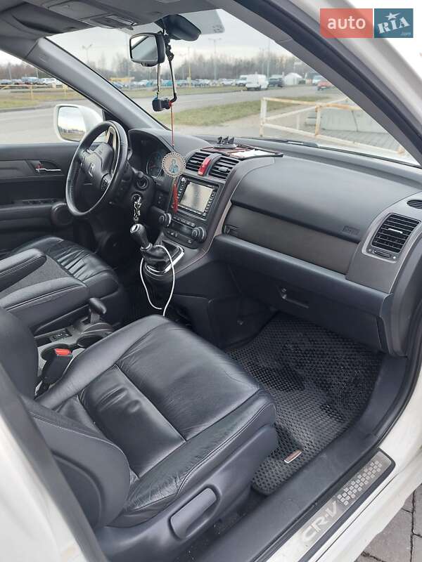 Позашляховик / Кросовер Honda CR-V 2011 в Львові