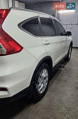 Внедорожник / Кроссовер Honda CR-V 2015 в 