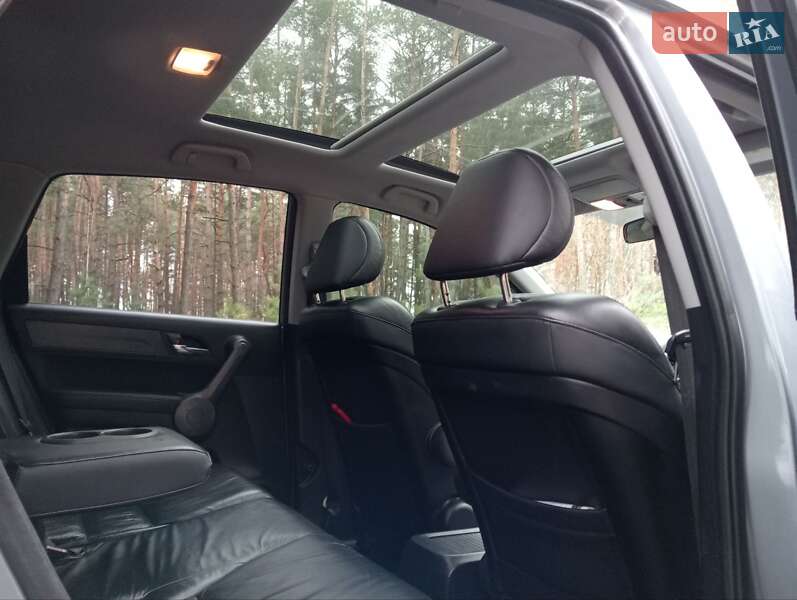 Внедорожник / Кроссовер Honda CR-V 2007 в Кременчуге
