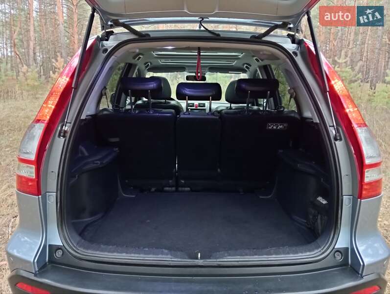 Внедорожник / Кроссовер Honda CR-V 2007 в Кременчуге