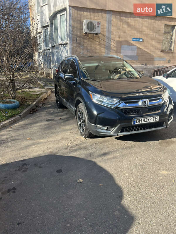 Внедорожник / Кроссовер Honda CR-V 2017 в Одессе
