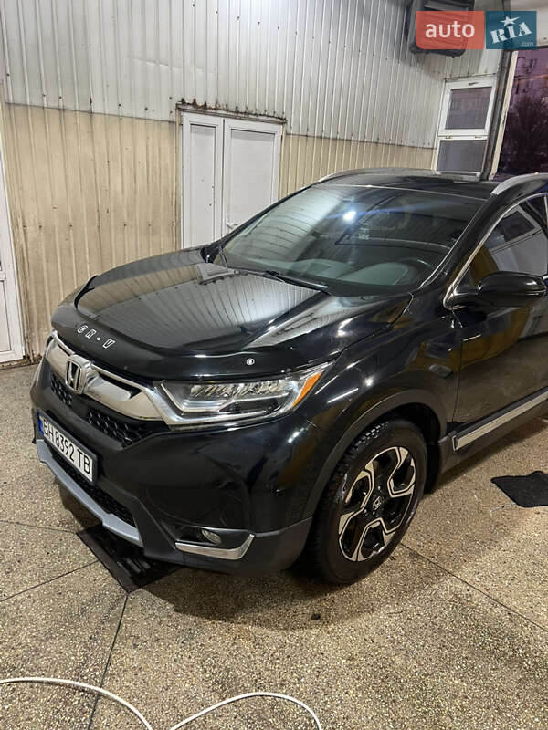 Внедорожник / Кроссовер Honda CR-V 2017 в Одессе