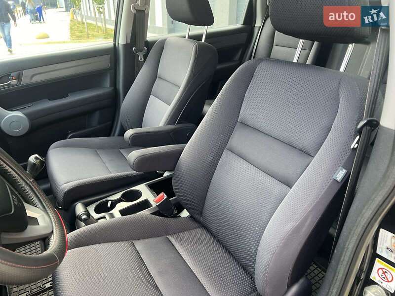 Внедорожник / Кроссовер Honda CR-V 2007 в Львове
