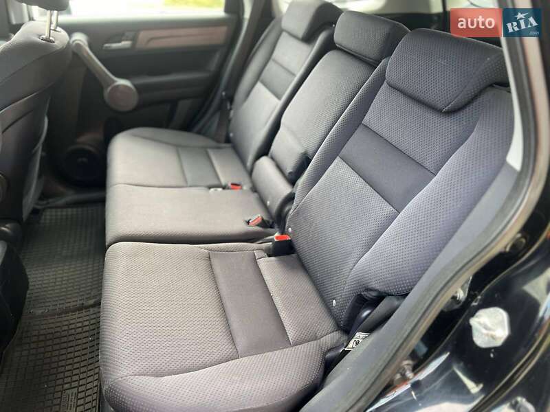 Внедорожник / Кроссовер Honda CR-V 2007 в Львове