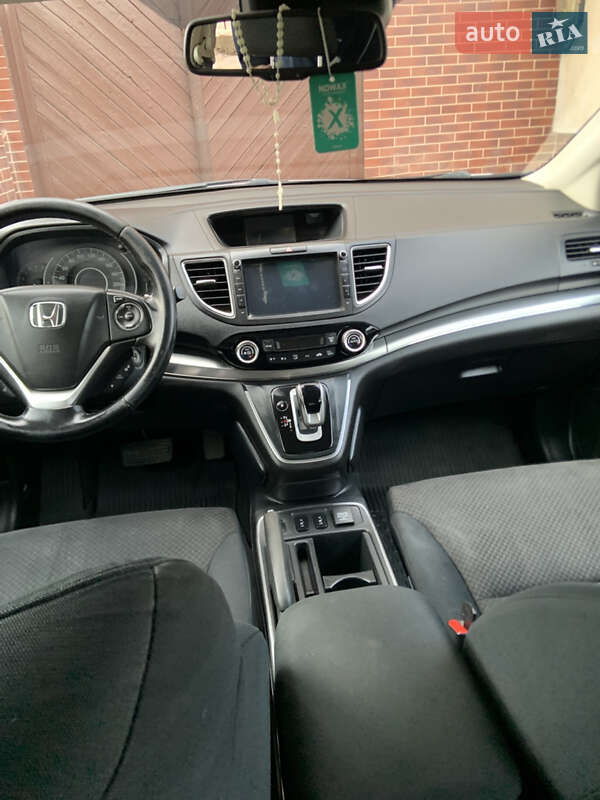 Позашляховик / Кросовер Honda CR-V 2015 в Жидачові