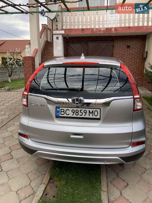 Позашляховик / Кросовер Honda CR-V 2015 в Жидачові
