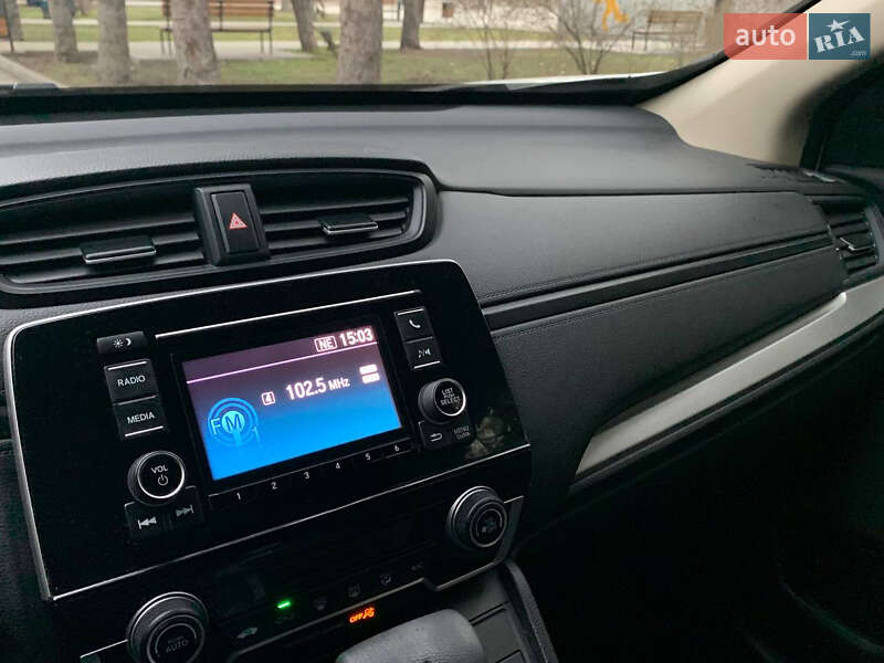Позашляховик / Кросовер Honda CR-V 2017 в Дніпрі