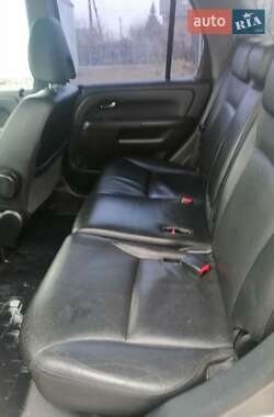 Внедорожник / Кроссовер Honda CR-V 2005 в 