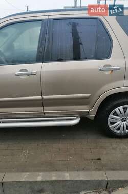 Внедорожник / Кроссовер Honda CR-V 2005 в 