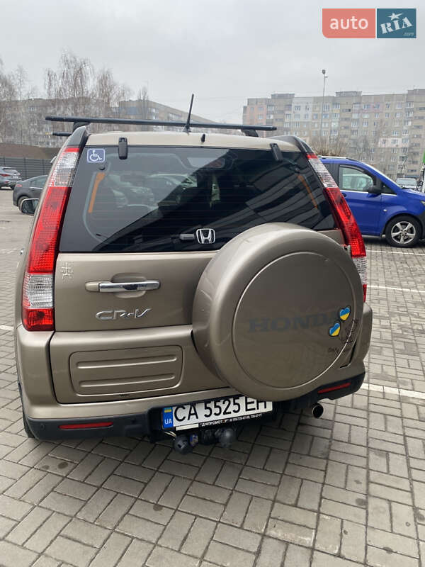 Позашляховик / Кросовер Honda CR-V 2006 в Черкасах фото 8 Позашляховик / Кросовер Honda CR-V 2006 в Черкасах