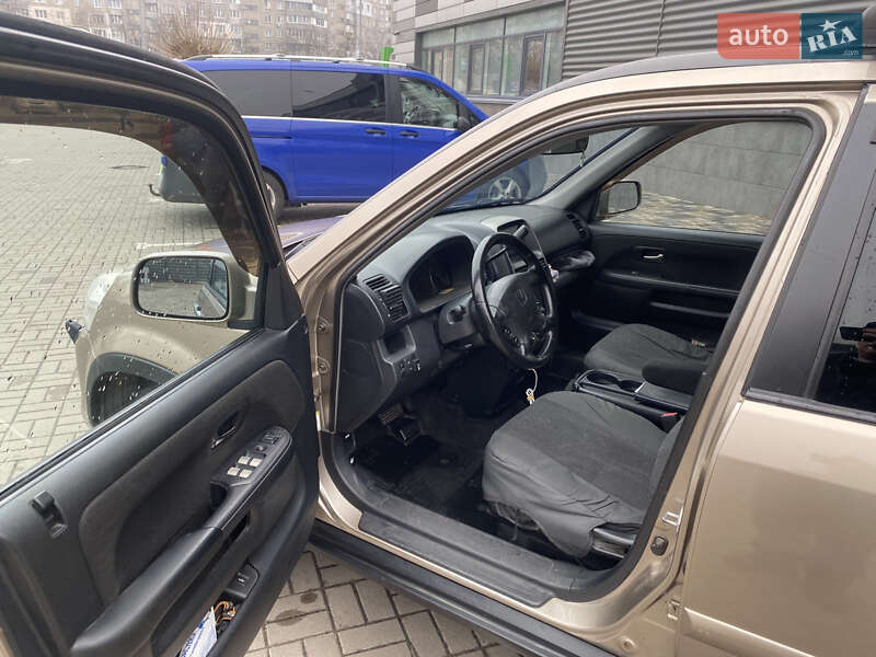 Позашляховик / Кросовер Honda CR-V 2006 в Черкасах фото 15 Позашляховик / Кросовер Honda CR-V 2006 в Черкасах