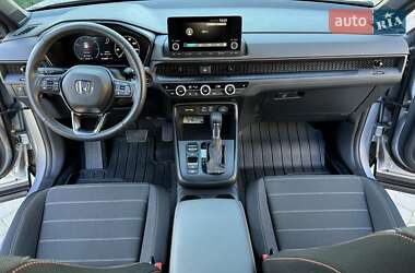 Внедорожник / Кроссовер Honda CR-V 2023 в 